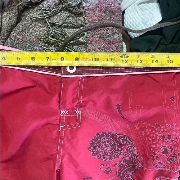 Vintage Roxy Swim Shorts - Picture 5 of 7
